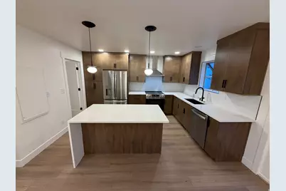 256 N Almond St, Salt Lake City, UT 84103 - Photo 2