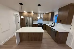 256 N Almond St, Salt Lake City, UT 84103 - Photo 2