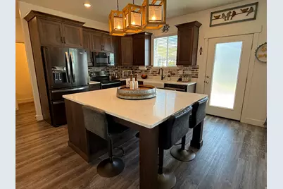 1072 E 480 S, Smithfield, UT 84335 - Photo 8