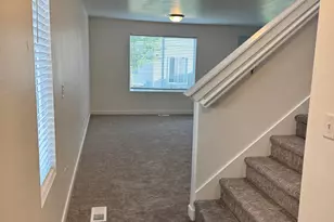 107 E Ashgrove Ln, Saratoga Springs, UT 84045 - Photo 12