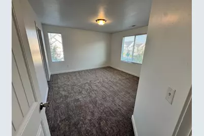 107 E Ashgrove Ln, Saratoga Springs, UT 84045 - Photo 10