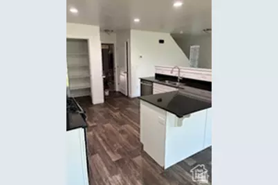 107 E Ashgrove Ln, Saratoga Springs, UT 84045 - Photo 4