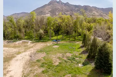 2323 E Walker Ln, Holladay, UT 84117 - Photo 16