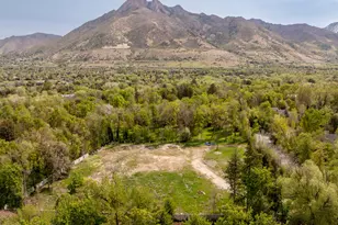 2323 E Walker Ln, Holladay, UT 84117 - Photo 2