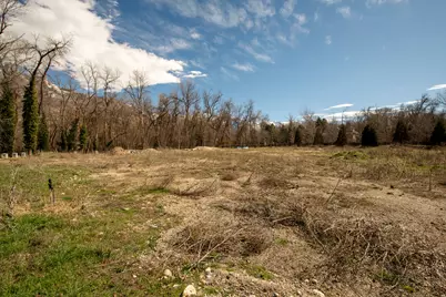 2323 E Walker Ln, Holladay, UT 84117 - Photo 4