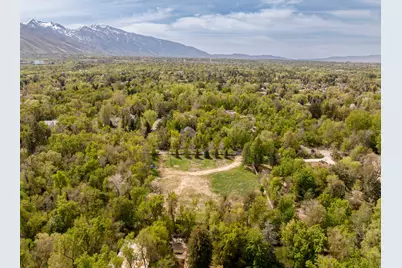 2323 E Walker Ln, Holladay, UT 84117 - Photo 6