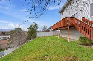 9976 S Tamara St E, Sandy, UT 84094 - Photo 26