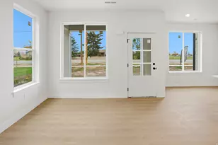 71 E 1225 S, Tremonton, UT 84337 - Photo 2