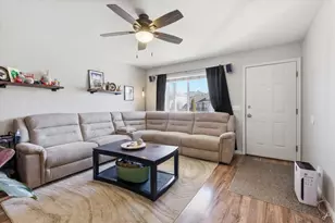 207 S Sunstone Cir W, Logan, UT 84321 - Photo 4