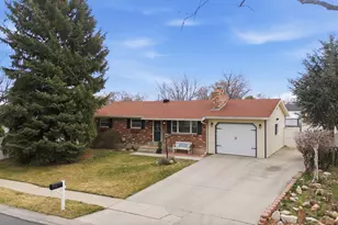 2023 W Friar Wy, West Jordan, UT 84084 - Photo 2