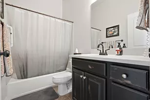 8494 N Turnberry Rd E, Eagle Mountain, UT 84005 - Photo 12