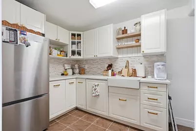 8494 N Turnberry Rd E, Eagle Mountain, UT 84005 - Photo 16