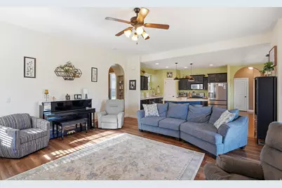 8494 N Turnberry Rd E, Eagle Mountain, UT 84005 - Photo 2