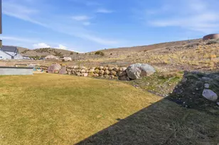 2313 E Patriot Dr, Eagle Mountain, UT 84005 - Photo 64