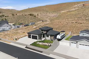 2313 E Patriot Dr, Eagle Mountain, UT 84005 - Photo 8