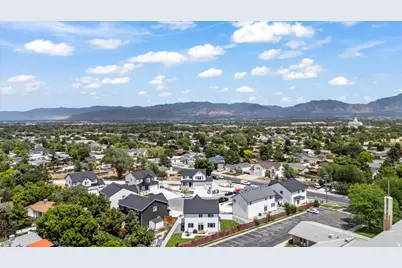 4892 S Snarr Haven Ct W, Taylorsville, UT 84129 - Photo 34