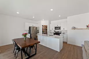 811 N 3620 W, Lehi, UT 84048 - Photo 6