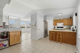 4938 W Coriander Ct S, Salt Lake City, UT 84118 - Photo 4