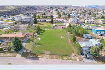 650 E Bridger Ln, Elk Ridge, UT 84651 - Photo 20