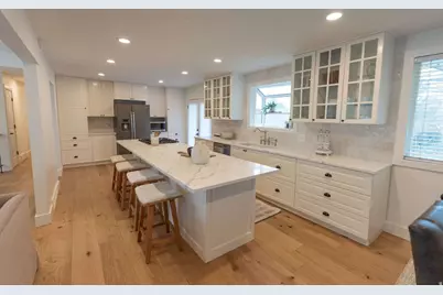 732 Sheringham Ct, Farmington, UT 84025 - Photo 18