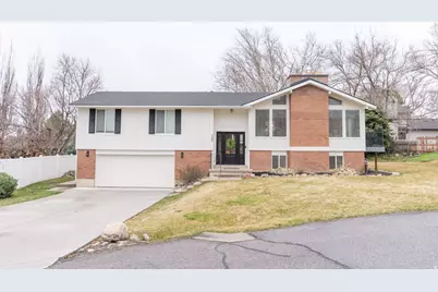 732 Sheringham Ct, Farmington, UT 84025 - Photo 50