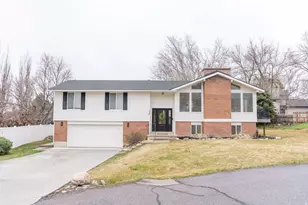 732 Sheringham Ct, Farmington, UT 84025 - Photo 50