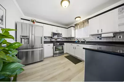 3878 W 4700 S, Roy, UT 84067 - Photo 8