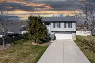 3878 W 4700 S, Roy, UT 84067 - Photo 30