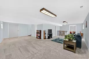 780 W 2250 S, Woods Cross, UT 84087 - Photo 24