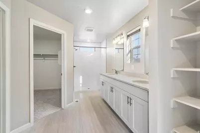 283 N Roundabout St, Saratoga Springs, UT 84045 - Photo 6