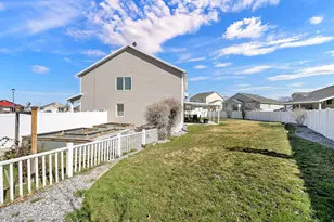 892 N Flint Circle, Tooele, UT 84074 - Photo 28