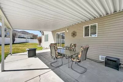 892 N Flint Cir, Tooele, UT 84074 - Photo 26
