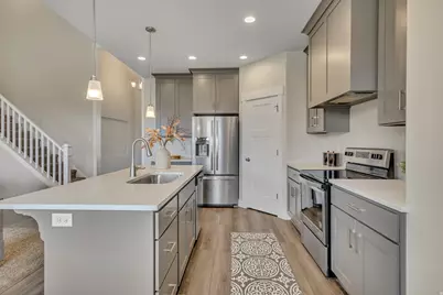 373 E Snowy Egret Dr, Salem, UT 84653 - Photo 8