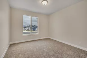 373 E Snowy Egret Dr, Salem, UT 84653 - Photo 14