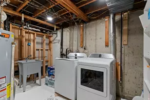 339 W 4675 S, Washington Terrace, UT 84405 - Photo 24