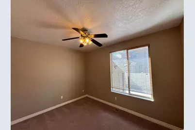 3042 W Chalk Creek Way, South Jordan, UT 84095 - Photo 8