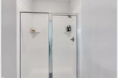 10712 S Kestrel Rise Rd, South Jordan, UT 84009 - Photo 8