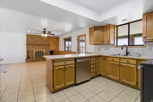 155 S 200 W, Gunnison, UT 84634 - Photo 14