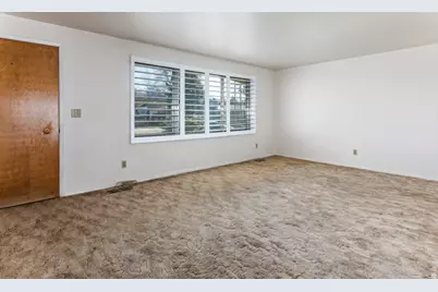 2001 N 400 W, Sunset, UT 84015 - Photo 6