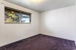 2001 N 400 W, Sunset, UT 84015 - Photo 16