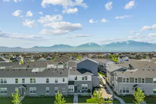 10499 S Liv Way, South Jordan, UT 84009 - Photo 24