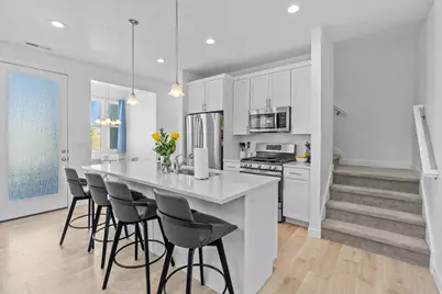 10499 S Liv Way, South Jordan, UT 84009 - Photo 10