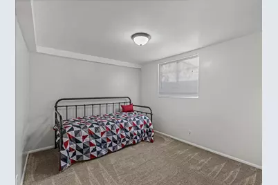 1042 E Douglas N, Ogden, UT 84404 - Photo 12