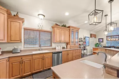 9987 S Tee Shot Cir, South Jordan, UT 84009 - Photo 14