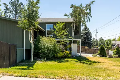 7717 S 3500 E, Cottonwood Heights, UT 84121 - Photo 44