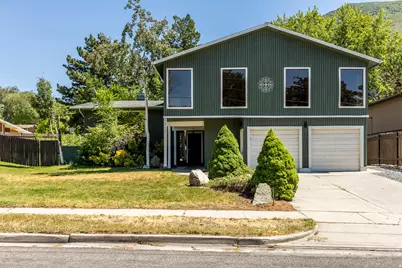 7717 S 3500 E, Cottonwood Heights, UT 84121 - Photo 42