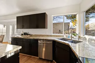 993 E Canyon Creek S, Bountiful, UT 84010 - Photo 12