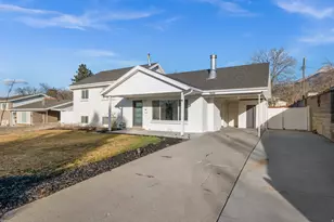 7161 S 2155 E, Cottonwood Heights, UT 84121 - Photo 22
