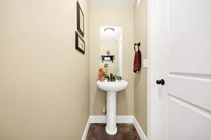 599 S 330 W, Providence, UT 84332 - Photo 32