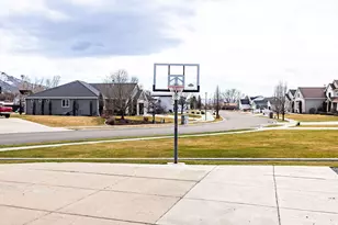 599 S 330 W, Providence, UT 84332 - Photo 10